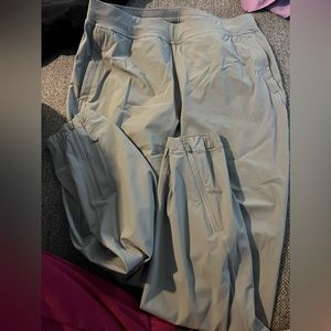 Adapted state high rise jogger